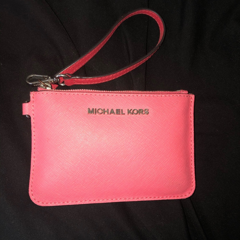 Micheal Kors pink wristlet, 3 card pocket